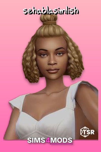 Sims 4 Curly Hairstyle - Cute, natural curls, versatile style.